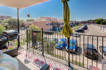 For Lease - 202 Whiltshire Avenue, Toronto, Ontario - Photo 3