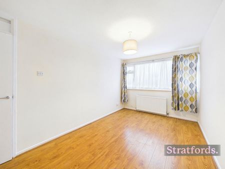 3 bedroom terraced house to rent - Photo 3