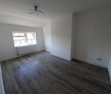 2 Bed Flat For Rent - Photo 1