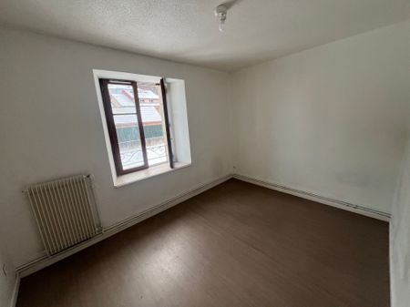 Location - Appartement T3 - 58 m² - Hérimoncourt - Photo 4