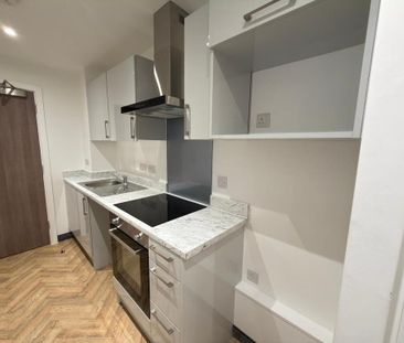 Studio to rent - Photo 5