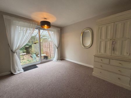 2 bed maisonette to rent in Denton Close, Kenilworth, CV8 - Photo 5