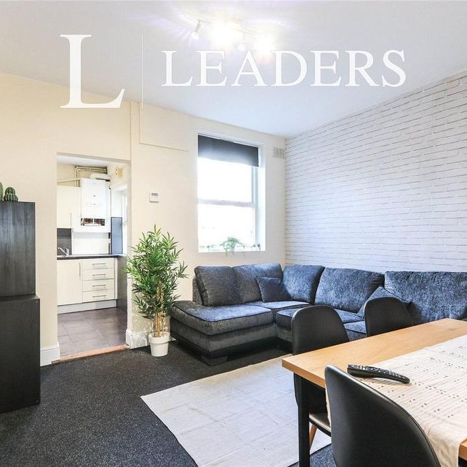 4 bedroom house to rent - Photo 1