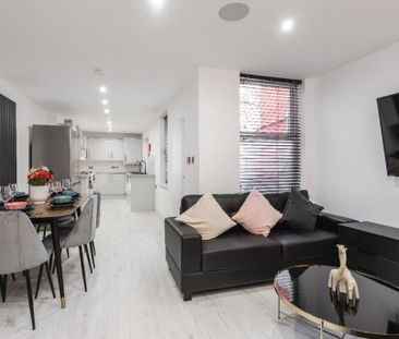 1 bedroom in a house share to rent - Photo 4