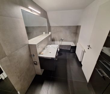 Super nice "Loft"- Wohnung am Erlachpark mit Terrasse Mitten im "Su... - Photo 1