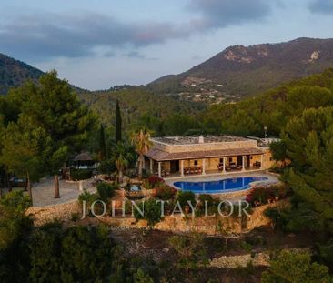 Luxury Villa for rent in San Jose, Balearic Islands - Photo 3