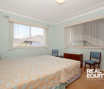 147 Epsom Road, Chipping Norton NSW 2170 - House For Rent | Domain - Photo 3