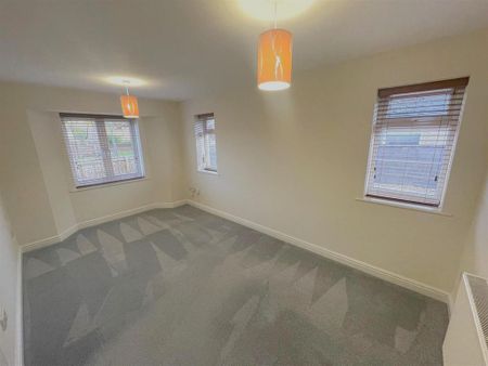 2 bedroom bungalow to rent - Photo 2