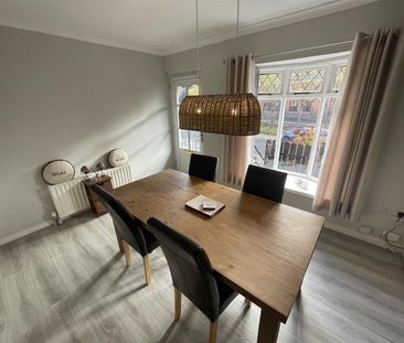 23 Springfield Drive, - Photo 4