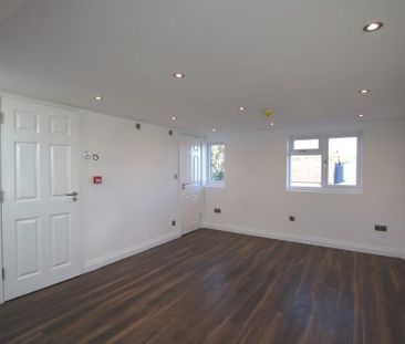 3 bedroom maisonette to rent - Photo 6