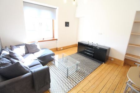 Wallfield Crescent, Top Floor right, AB25 - Photo 2