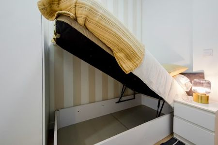 Calle del Castillo, Madrid, Community of Madrid 28010 - Photo 5