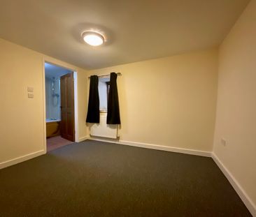 3 bedroom Barn Conversion to let - Photo 3