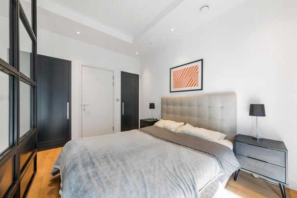 Studio to rent - Photo 1