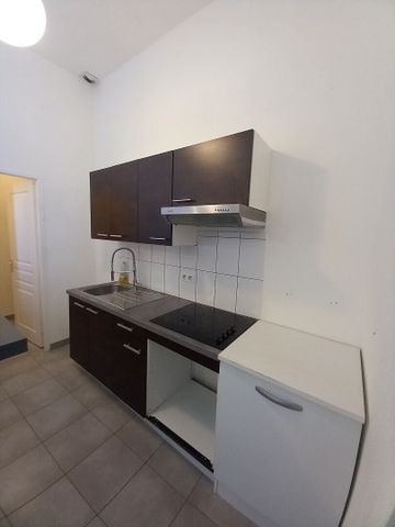 Grand T2 non meublé VALENSOLE - Photo 2