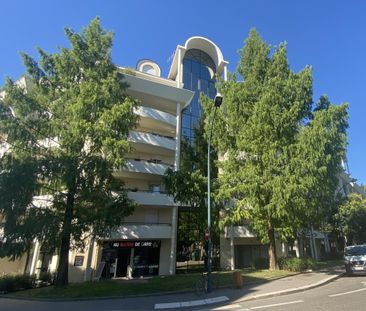 Location Appartement 3 pièces 70m² ANNECY 74000 - Photo 5