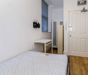 Studio to rent - Photo 5