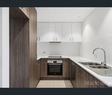 Stylish Inner-City Living in the Heart of East Perth - Photo 3