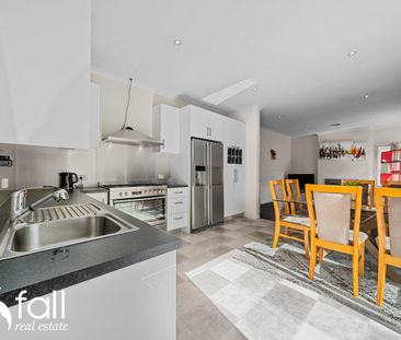 Family-Friendly Home in the Heart of Moonah - Photo 6
