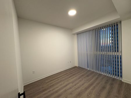 For Lease - 8 Interchange Way Unit# 3215, Vaughan, Ontario - Photo 2