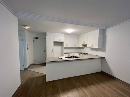 15/40-42 Brookvale Avenue, Brookvale NSW 2100 - Apartment For Rent | Domain - Photo 3