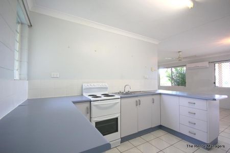 Charming 2 Bedroom Unit in Quiet Rasmussen - Photo 5