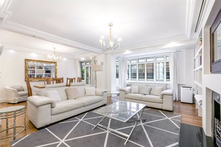 Elegant First-Floor Apartment with Lift, Porter and Private Outdoor Space – Bayswater W2 - Photo 2