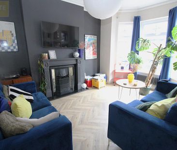 4 bedroom semi-detached house to rent - Photo 1
