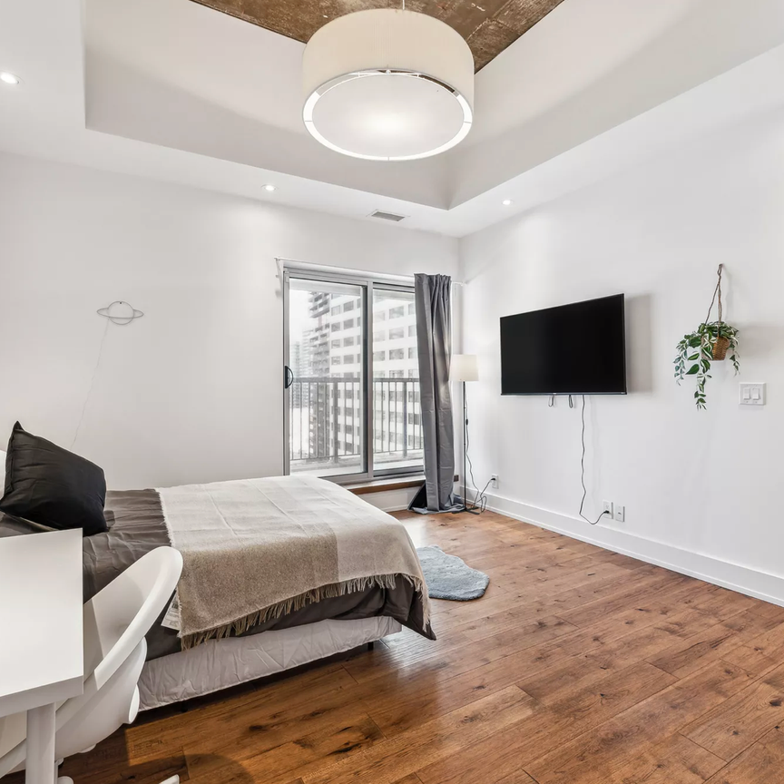 Master Room & Ensuite Bath - Eglinton - Photo 1