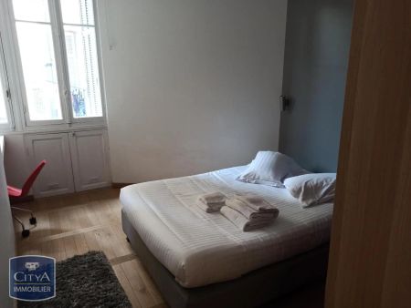 Appartement à louer 4 pièces 97.88m² - Photo 3