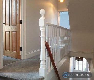 5 bedroom semi-detached house to rent - Photo 6