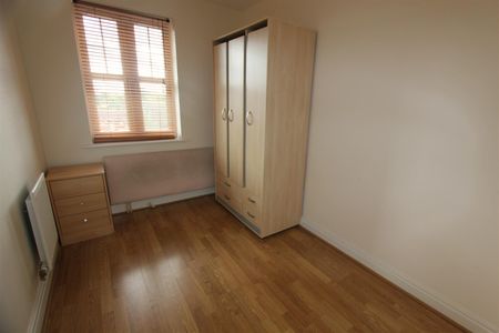 Thornbury Close, NW7 1HH, London - Photo 3