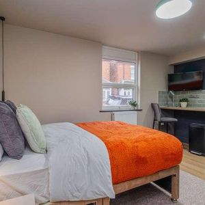 Alfred Street, Tamworth, B79 - Photo 2