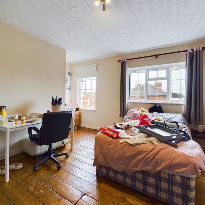 4 bedroom house to rent - Photo 1