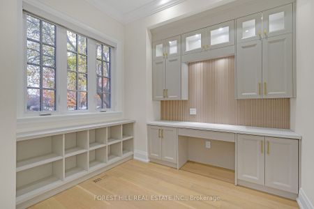 For Lease - 132 Lothian Avenue, Toronto, Ontario - Photo 4
