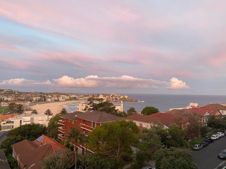 Bondi Beach - Photo 3