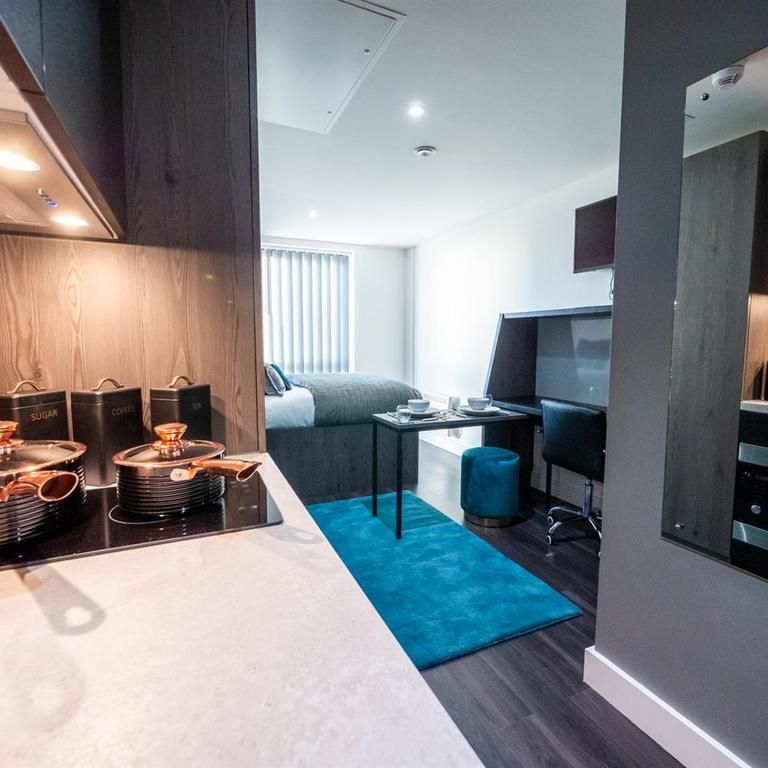 Studio to rent - Photo 1