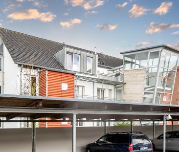 Tolle Maisonettewohnung mit Balkon, Einbauküche und Carport im schö... - Photo 1
