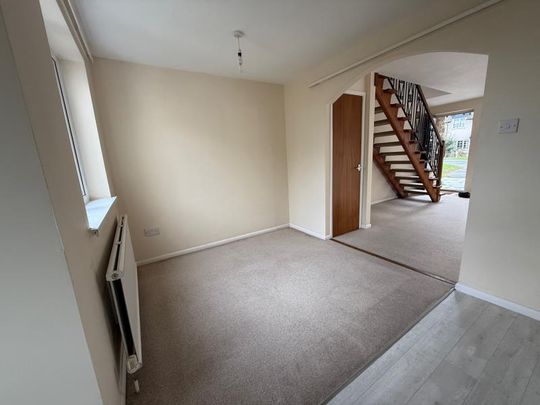 2 bedroom cottage to rent - Photo 1