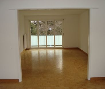 4-Zimmerwohnung mit Balkon an ruhiger Wohnlage im Steingrubenquartier - Photo 1