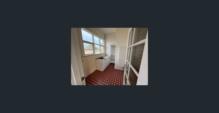 ./92 Weston ST, Brunswick, Vic 3056 - Photo 4