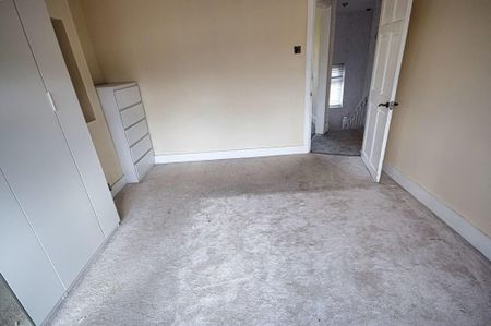 2 bedroom semi-detached house to rent - Photo 2