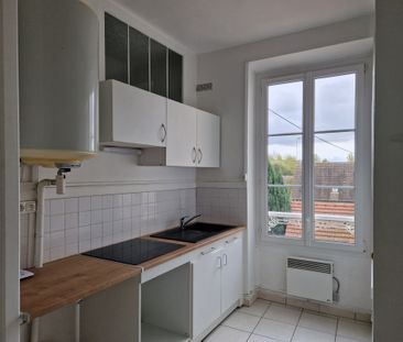 Location Appartement 1 pièce 33m² ETAMPES 91150 - Photo 4
