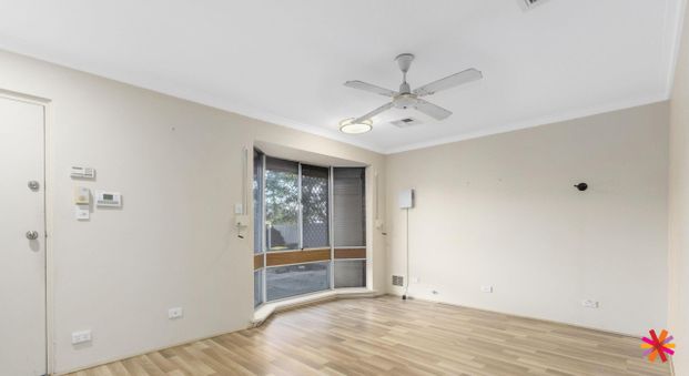 2 BEDROOM AND 1 BATHROOM UNIT IN BENTLEY! - Photo 1