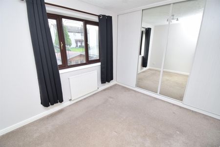Greenside Park, New Crofton - Photo 3