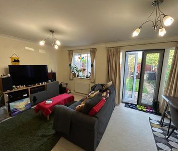 Bicknell Close, Guildford, GU1 - Photo 6