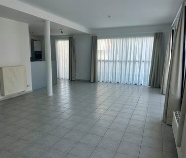 Appartement te huur - foto 1