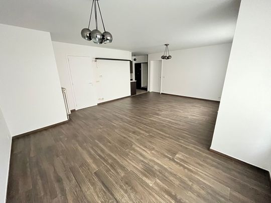 Verhuur appartement 3 kamers, 123m² - Foto 1