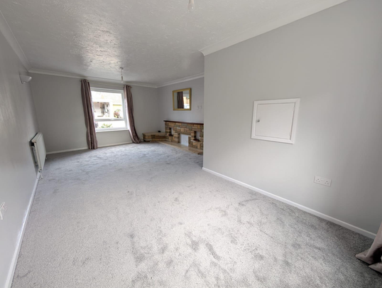 Abinger Way, Norwich - Photo 1