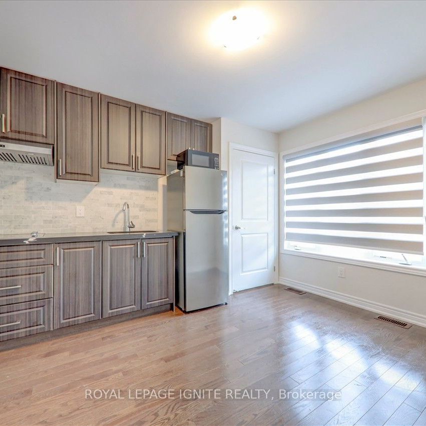 For Lease - 11 Waterleaf Road, Markham, Ontario - Photo 1
